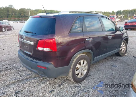 2011 Kia Sorento Lx z USA, uszkodzony, nr VIN 5XYKT3A11BG131749